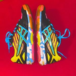 Volleyball Shoes Size 7.5